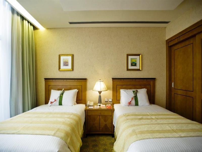Eastyard Khobar Hotel - Formerly Ramada By Wyndham Khobar Exteriör bild