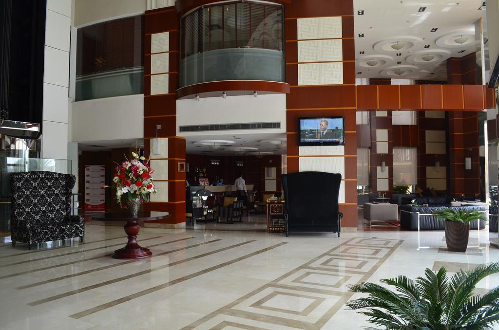 Eastyard Khobar Hotel - Formerly Ramada By Wyndham Khobar Exteriör bild