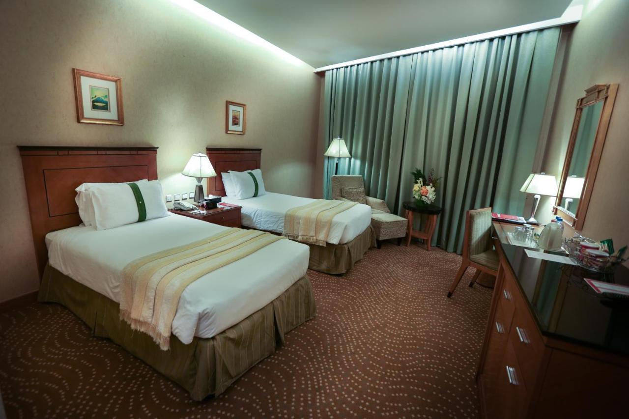 Eastyard Khobar Hotel - Formerly Ramada By Wyndham Khobar Exteriör bild